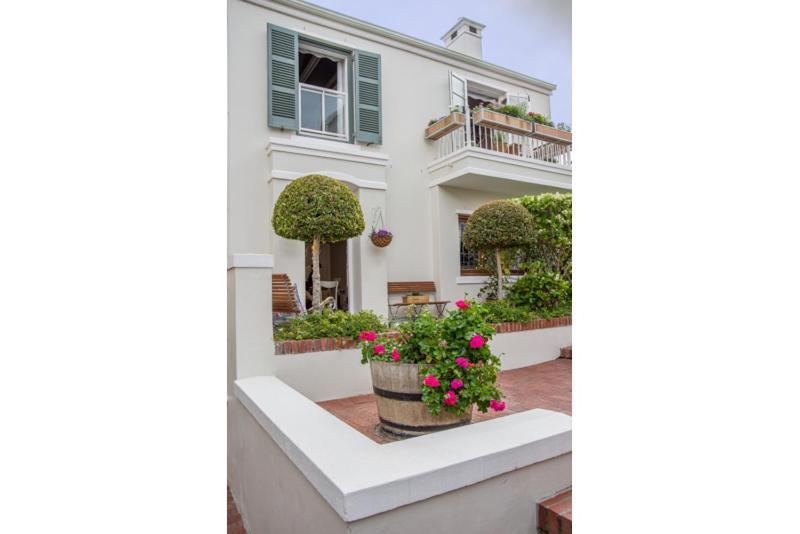 Charming Coastal Townhouse At The Majestic Villa Kalk Bay Bagian luar foto